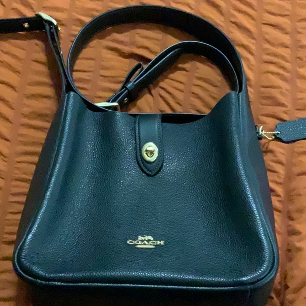 Coach Hadley Black Leather Women's Bag